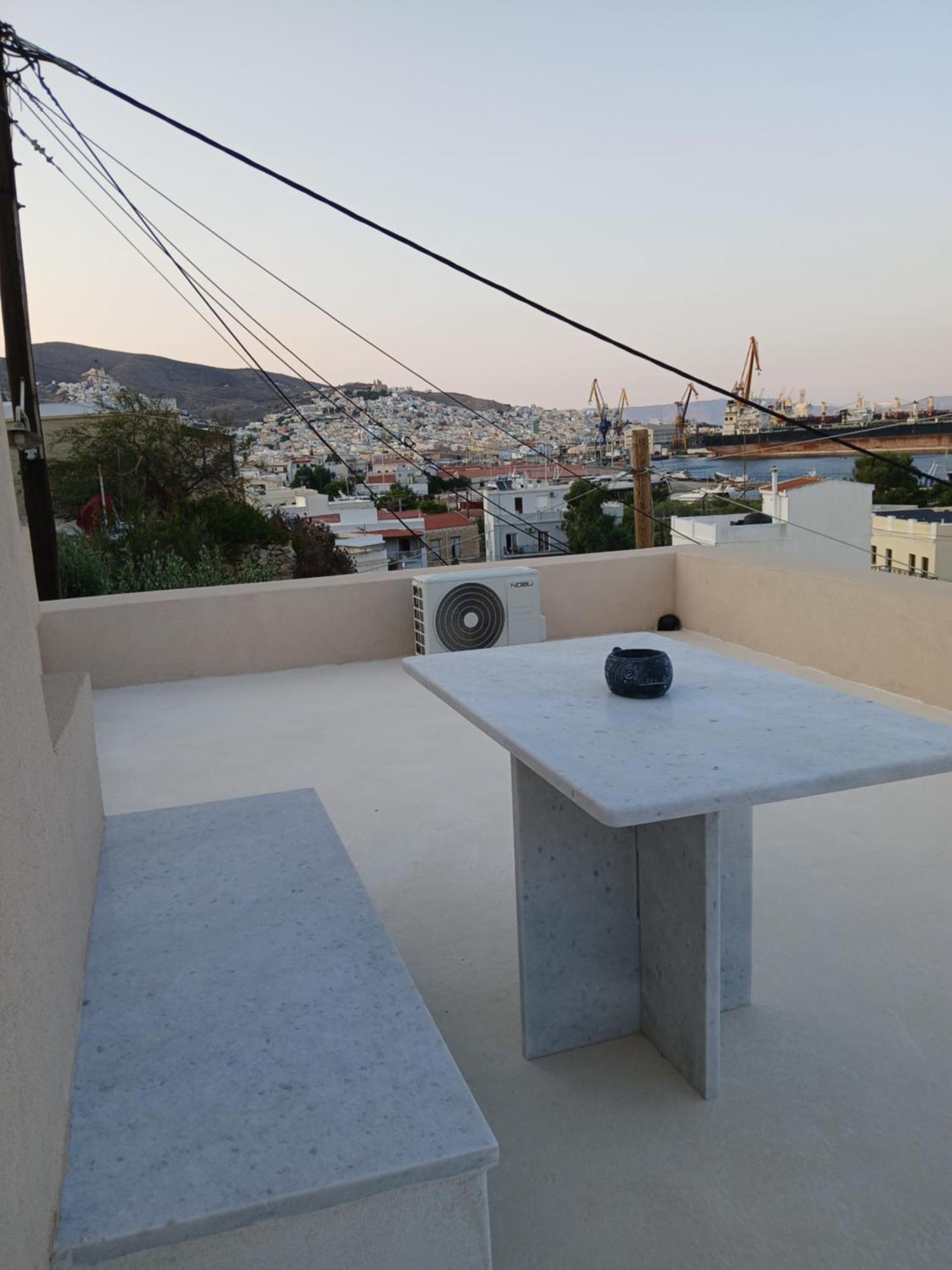 Panorama Apartment Ermoupoli Ngoại thất bức ảnh